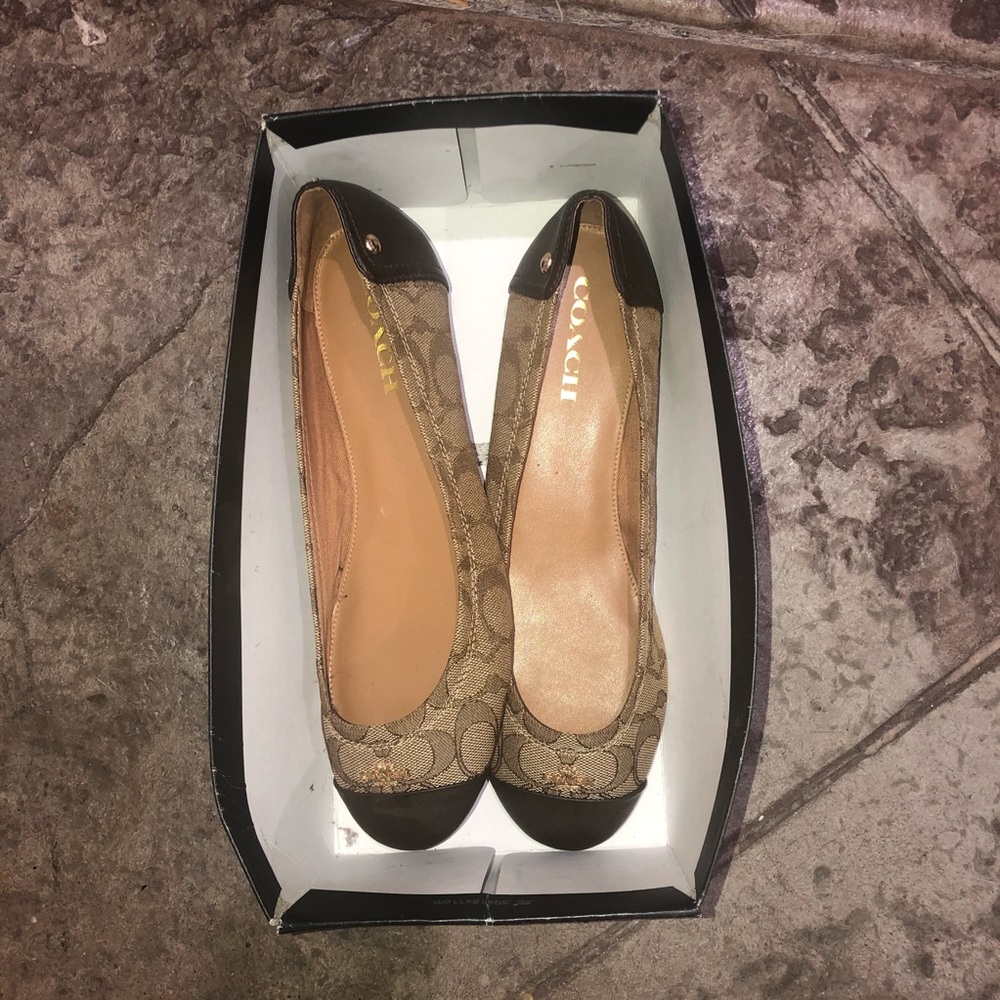 Coach Flats